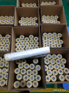 Máscara HDPE com fita adesiva